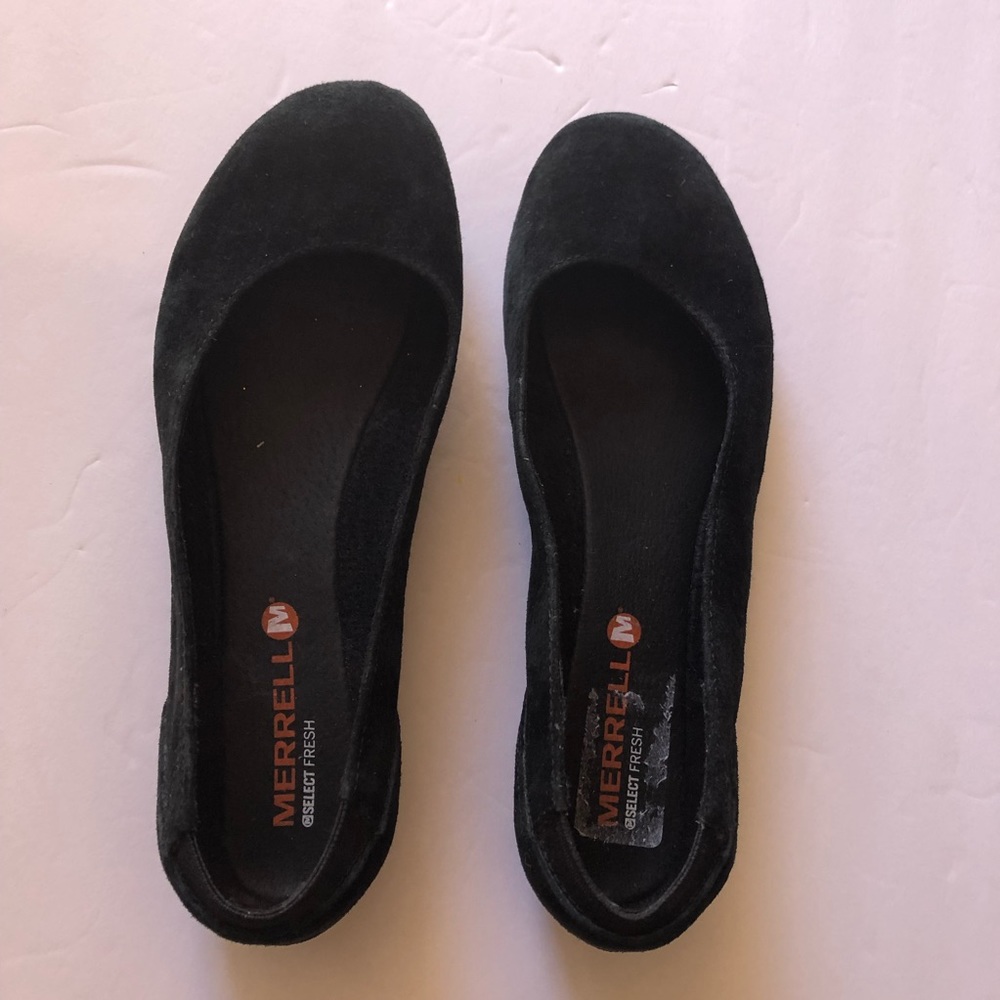 Sz 6.5 Merrell ballet flats. Muniz bond suede.